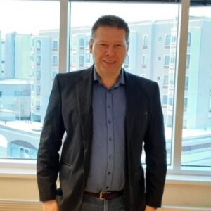 isannoitsijapalvelu-Halla-aho